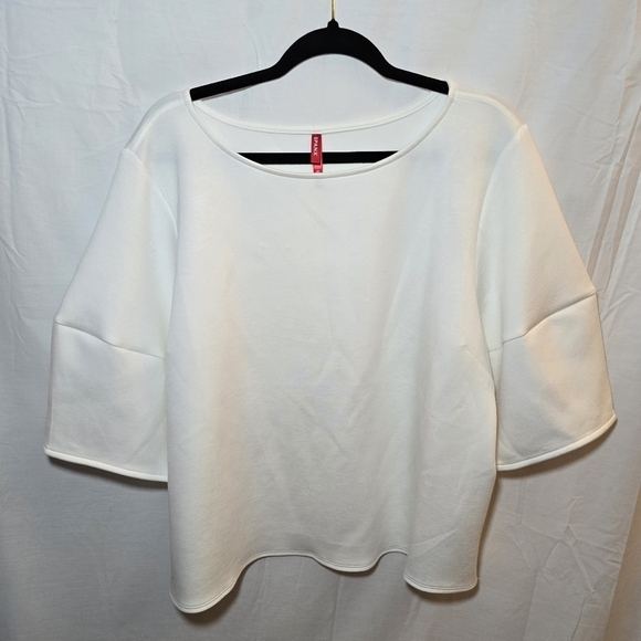 SPANX Tops - NWT Spanx White Airluxe Puff Sleve Short Sleeve Career Work, sz 2X